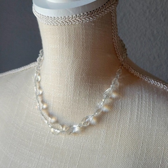 Vintage Single Strand Clear Faceted Crystal Necklace on Chain 17" - Picture 1 of 5